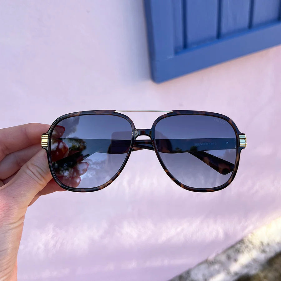Freyrs Spencer Tortoise Blue Sunglasses-Sunglasses-freyers-The Silo Boutique, Women's Fashion Boutique Located in Warren and Grand Forks North Dakota