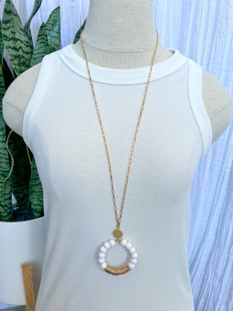 Fame White Clay Necklace-Necklaces-Fame-The Silo Boutique, Women's Fashion Boutique Located in Warren and Grand Forks North Dakota